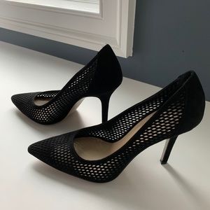 BCBG black pump size 8